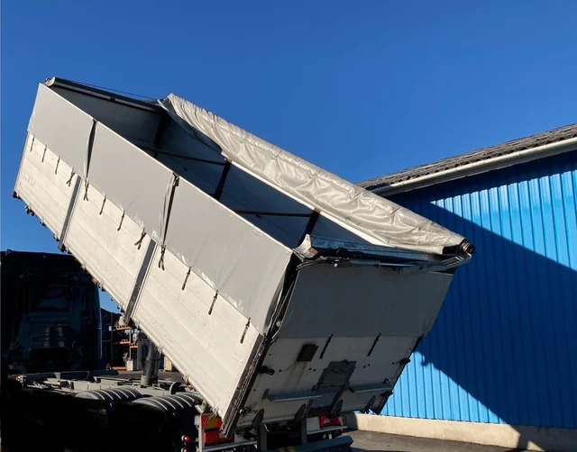 Korn lad - Karroceri e kamionit vetëshkarkues: foto 1 Korn lad - Karroceri e kamionit vetëshkarkues: foto 1