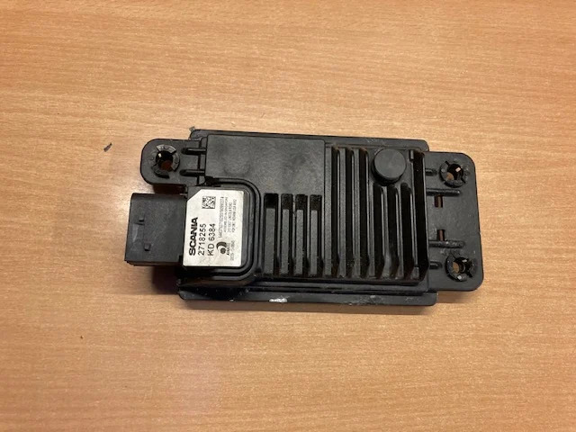 Scania Distance sensor – Scania 2718255 - Sistemi elektrik për Kamioni: foto 1 Scania Distance sensor – Scania 2718255 - Sistemi elektrik për Kamioni: foto 1