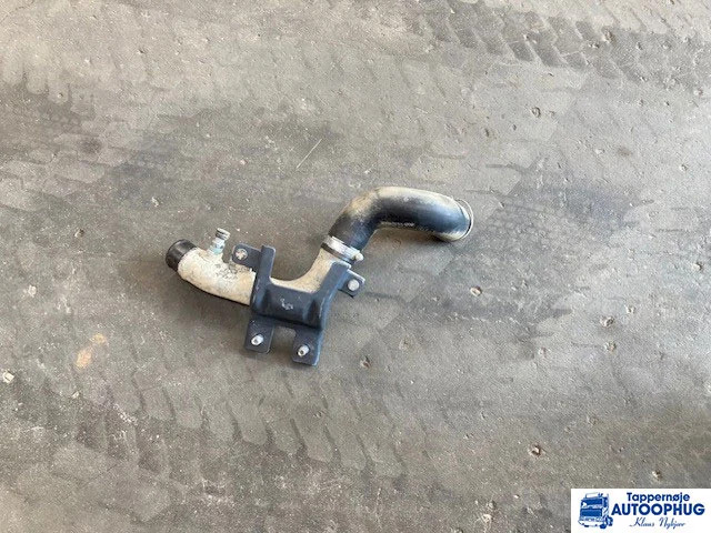 Scania Retarder rør – Scania 2018064 - Kutia e marsheve dhe pjesë këmbimi për Kamioni: foto 1 Scania Retarder rør – Scania 2018064 - Kutia e marsheve dhe pjesë këmbimi për Kamioni: foto 1