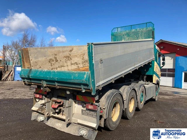 Volvo FH500 8X4 tridem tip - Kamion vetëshkarkues: foto 4 Volvo FH500 8X4 tridem tip - Kamion vetëshkarkues: foto 4