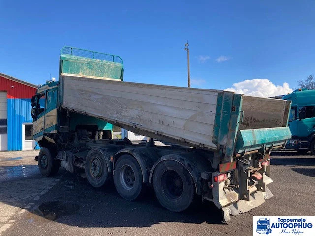 Volvo FH500 8X4 tridem tip - Kamion vetëshkarkues: foto 3 Volvo FH500 8X4 tridem tip - Kamion vetëshkarkues: foto 3