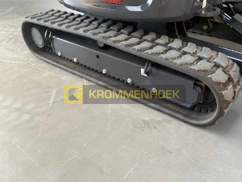 Miniekskavator i ri Bobcat E 50 z: foto 15