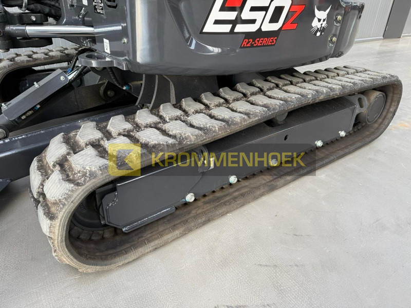 Miniekskavator i ri Bobcat E 50 z: foto 11
