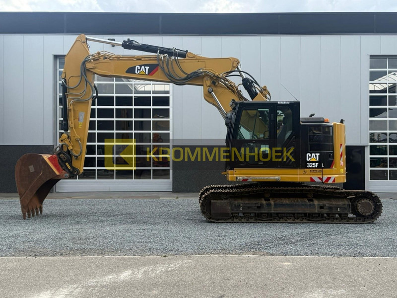 Caterpillar 325 F LCR Oil Quick OQ70/55 - Ekskavator me zinxhirë: foto 1 Caterpillar 325 F LCR Oil Quick OQ70/55 - Ekskavator me zinxhirë: foto 1