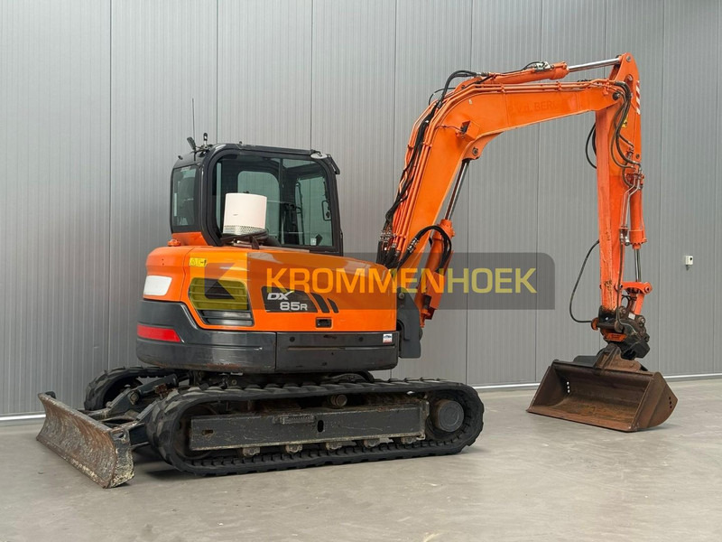 Doosan DX 85R-3 - Miniekskavator: foto 4 Doosan DX 85R-3 - Miniekskavator: foto 4