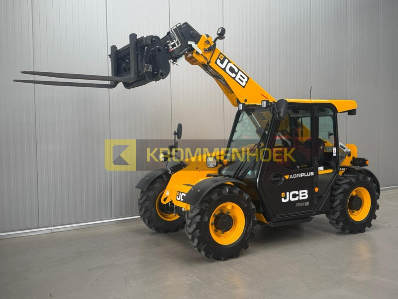 JCB 525-60 Agri plus - Ekskavator teleskopik: foto 2 JCB 525-60 Agri plus - Ekskavator teleskopik: foto 2