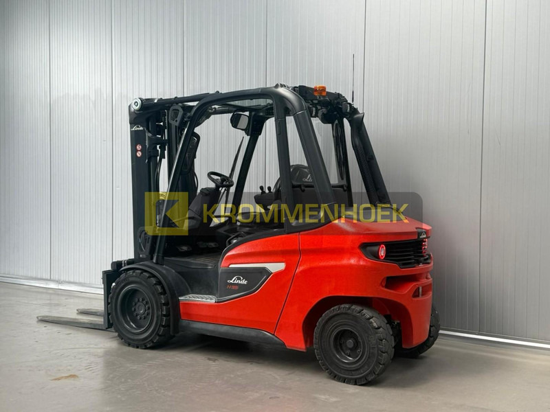 Linde H 35 D-02 - Pirun më naftë: foto 3 Linde H 35 D-02 - Pirun më naftë: foto 3