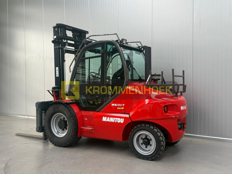 Manitou MSI 50 H - Pirun më naftë: foto 3 Manitou MSI 50 H - Pirun më naftë: foto 3