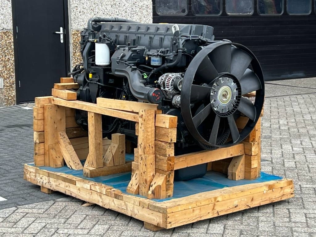 CNH Engine - FPT Cursor 13 - F3BE9681C - Motori për Makineri bujqësore: foto 1 CNH Engine - FPT Cursor 13 - F3BE9681C - Motori për Makineri bujqësore: foto 1