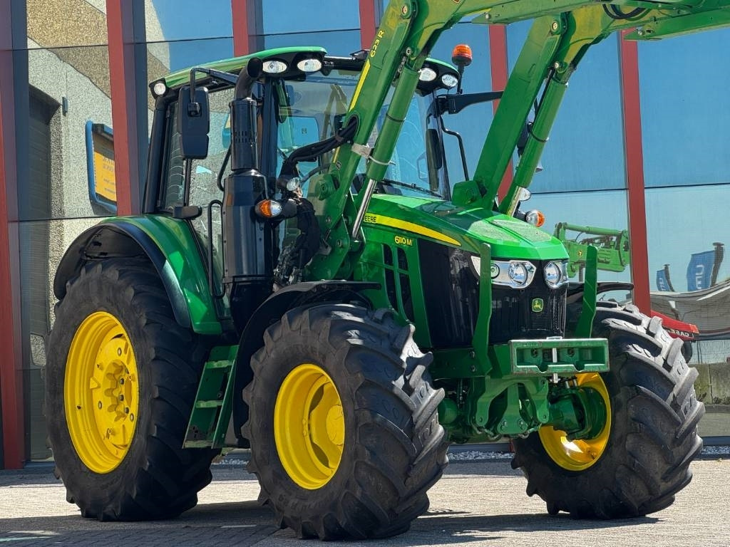 John Deere 6110M, 2021, Auto Power, 623R frontloader!! - Traktor: foto 4 John Deere 6110M, 2021, Auto Power, 623R frontloader!! - Traktor: foto 4