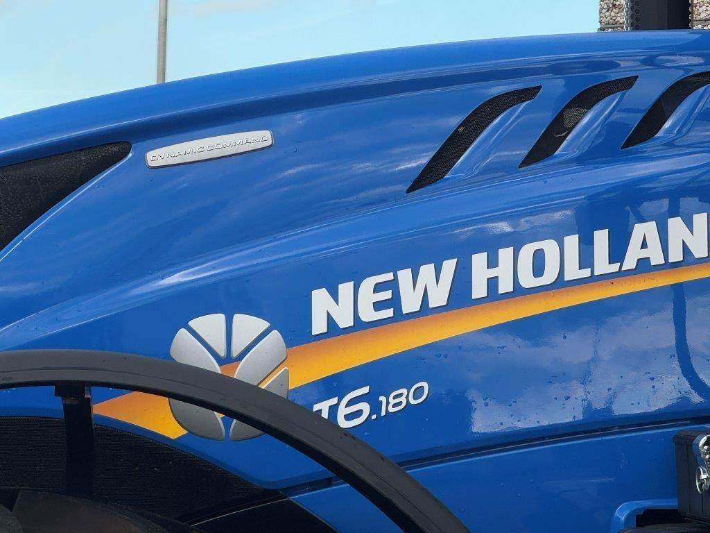 New Holland T6.180 Dynamic Command, frontlinkage, Stage V, GPS - Traktor: foto 3 New Holland T6.180 Dynamic Command, frontlinkage, Stage V, GPS - Traktor: foto 3