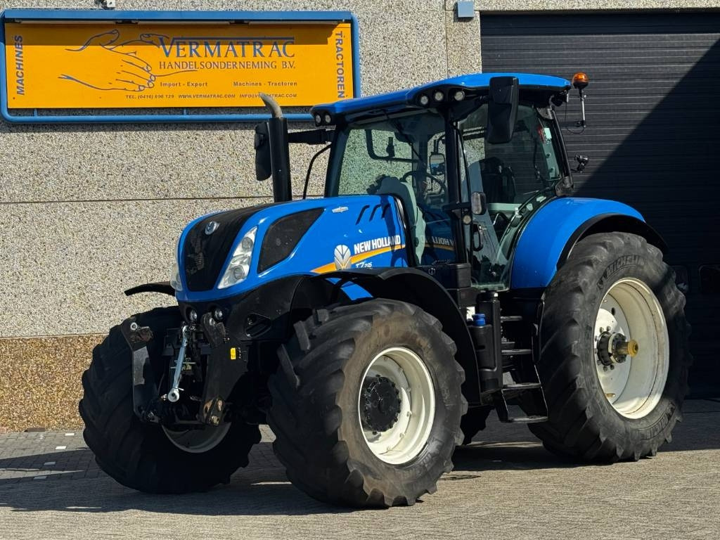 New Holland T7.245 Auto Command, GPS complete, frontlinkage - Traktor: foto 1 New Holland T7.245 Auto Command, GPS complete, frontlinkage - Traktor: foto 1