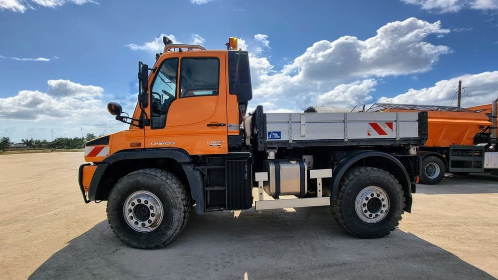 Mercedes-Benz Unimog U527 - Mjet bujqësor/ Special: foto 4 Mercedes-Benz Unimog U527 - Mjet bujqësor/ Special: foto 4