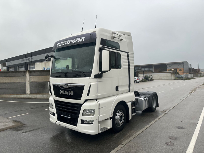 MAN TGX 18.500 - Gjysmë-kamion: foto 2 MAN TGX 18.500 - Gjysmë-kamion: foto 2