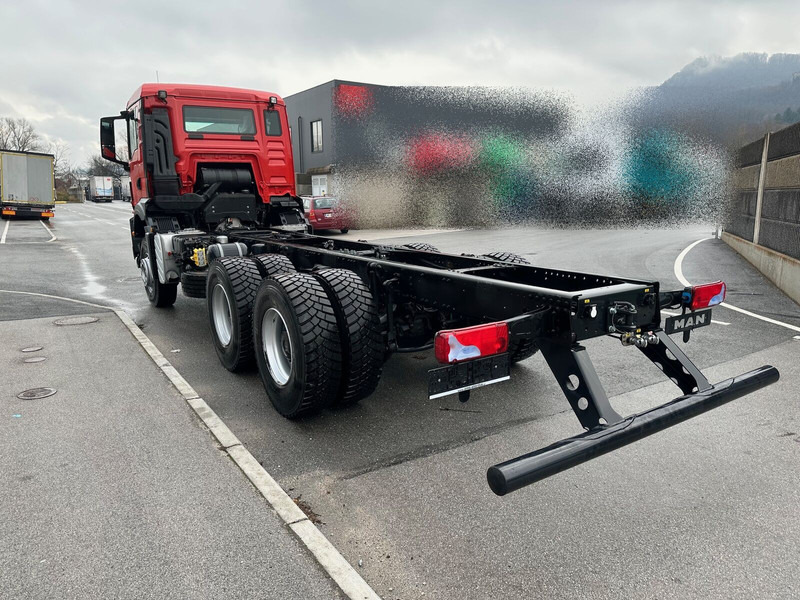 MAN TGS 33.400 6X4 BB CH - Kamion kabinë-shasi: foto 4 MAN TGS 33.400 6X4 BB CH - Kamion kabinë-shasi: foto 4