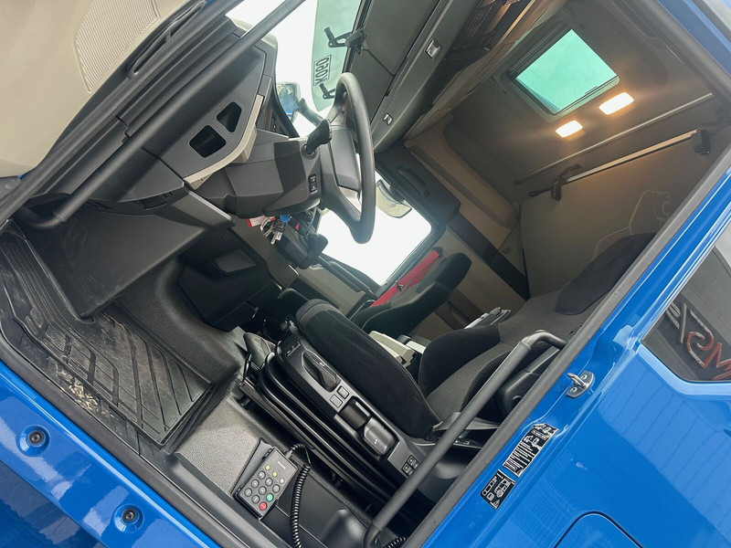 MAN TGX 26.440 6X2-4 LL intarder. Led - Kamion kabinë-shasi: foto 5 MAN TGX 26.440 6X2-4 LL intarder. Led - Kamion kabinë-shasi: foto 5