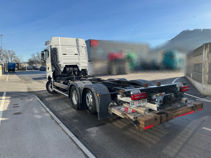 MAN TGX 26.520 LL klima Led - Kamion kabinë-shasi: foto 3 MAN TGX 26.520 LL klima Led - Kamion kabinë-shasi: foto 3