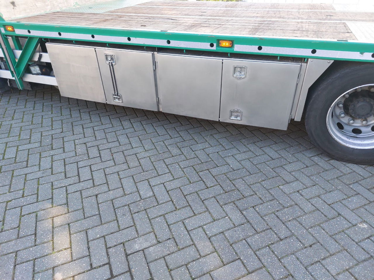 Volvo FH 500 6x2 Full Options 1e Owner Truck - Kamion me karroceri të hapur: foto 4 Volvo FH 500 6x2 Full Options 1e Owner Truck - Kamion me karroceri të hapur: foto 4