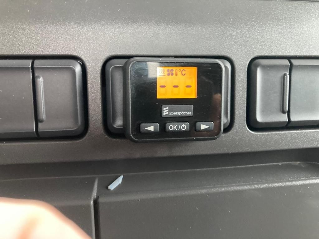 Kamion me tendë DAF LF 210 FA Standheizung / 5.00m Rd / 7.490kg: foto 13 Kamion me tendë DAF LF 210 FA Standheizung / 5.00m Rd / 7.490kg: foto 13