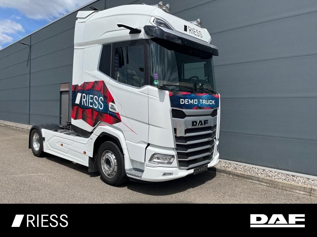 DAF XG+ 530 FT Alcoa Leder Intarder Standklima Hydra DAF XG+ 530 FT Alcoa Leder Intarder Standklima Hydra - Gjysmë-kamion: foto 1 DAF XG+ 530 FT Alcoa Leder Intarder Standklima Hydra DAF XG+ 530 FT Alcoa Leder Intarder Standklima Hydra - Gjysmë-kamion: foto 1