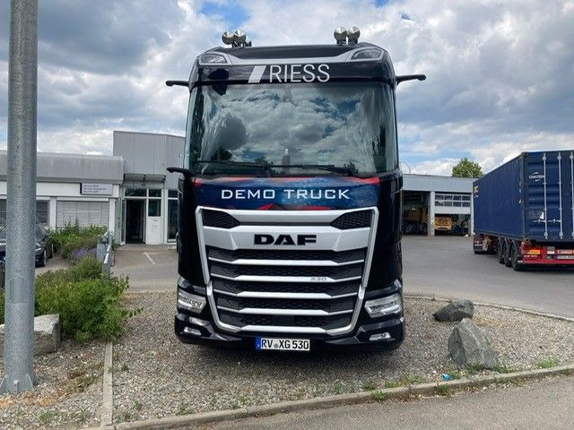 DAF XG 530 FT Vollluft Leder Kamera SpurH DAF XG 530 FT Vollluft Leder Kamera - Gjysmë-kamion: foto 3 DAF XG 530 FT Vollluft Leder Kamera SpurH DAF XG 530 FT Vollluft Leder Kamera - Gjysmë-kamion: foto 3