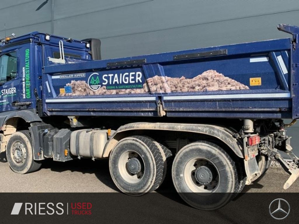 Mercedes-Benz Arocs AHK AUT Kam. KlimaA LM Massage Navi - Kamion vetëshkarkues: foto 2 Mercedes-Benz Arocs AHK AUT Kam. KlimaA LM Massage Navi - Kamion vetëshkarkues: foto 2