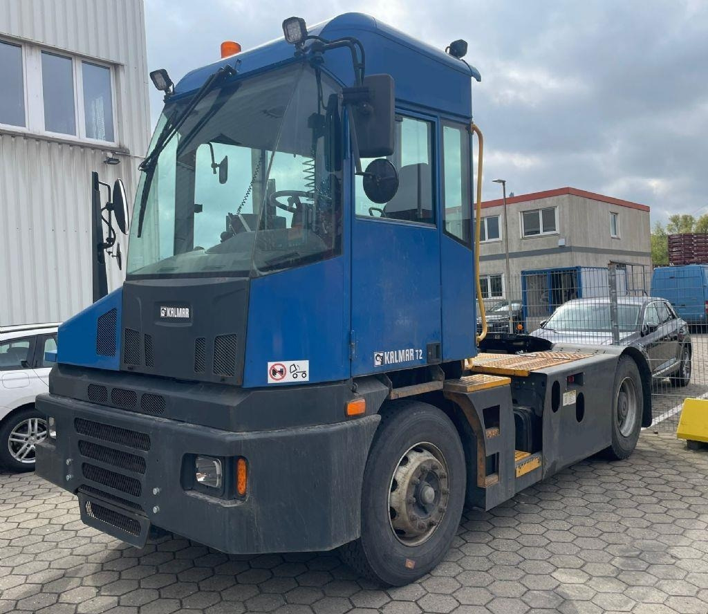 Kalmar T2 - Traktor terminal: foto 4 Kalmar T2 - Traktor terminal: foto 4