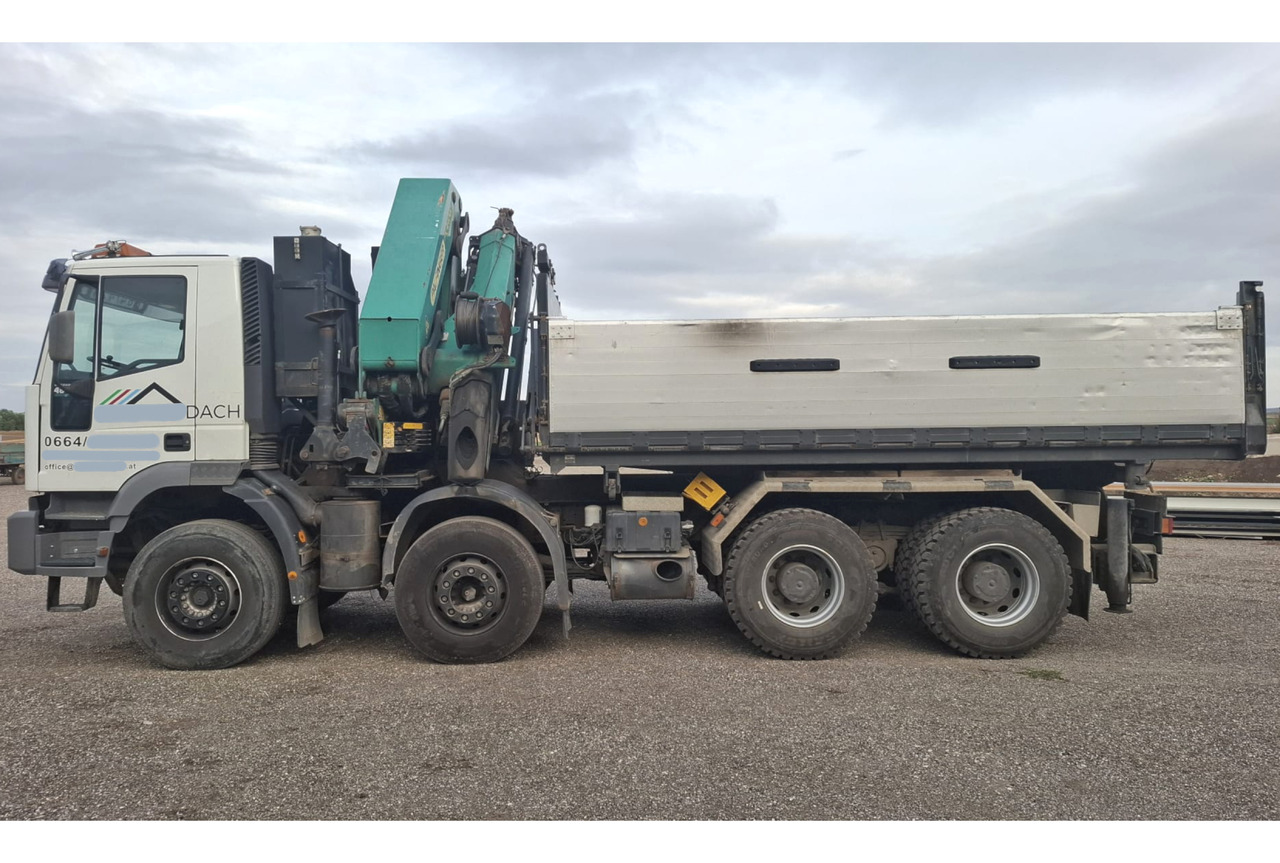 IVECO 480 EUROTRAKKER 8x4/TÜV/Palfinger PK 44002 G/MEILLER - Kamion me vinç: foto 1 IVECO 480 EUROTRAKKER 8x4/TÜV/Palfinger PK 44002 G/MEILLER - Kamion me vinç: foto 1
