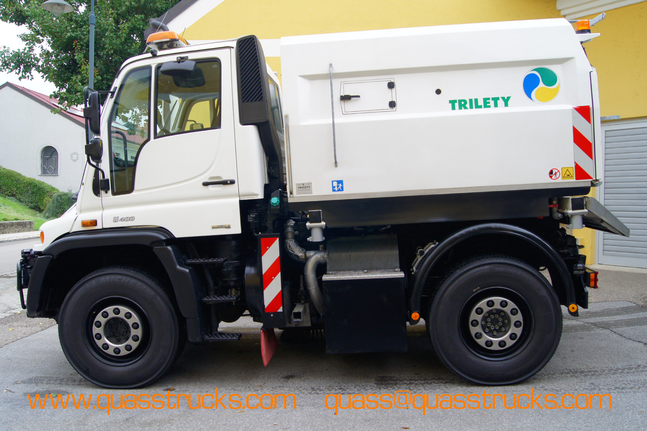 UNIMOG Unimog U400 + TRILETY Kehrmaschine/TÜV/EUR4/Leistungshydraulik - Makinë fshirëse për rrugët: foto 3 UNIMOG Unimog U400 + TRILETY Kehrmaschine/TÜV/EUR4/Leistungshydraulik - Makinë fshirëse për rrugët: foto 3