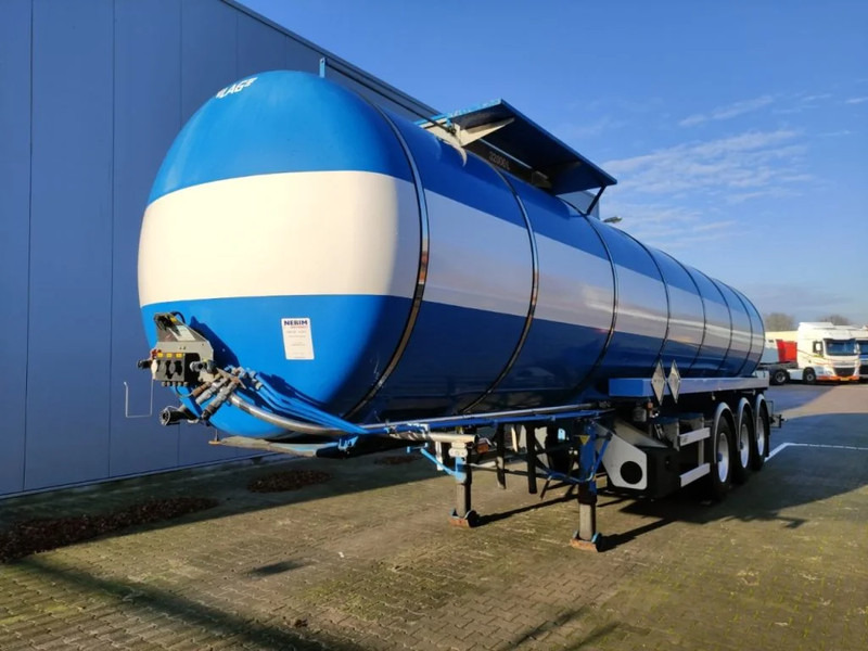 LAG 32000 liter tankoplegger met pomp ADR/VLG - Gjysmë rimorkio me bot: foto 1 LAG 32000 liter tankoplegger met pomp ADR/VLG - Gjysmë rimorkio me bot: foto 1