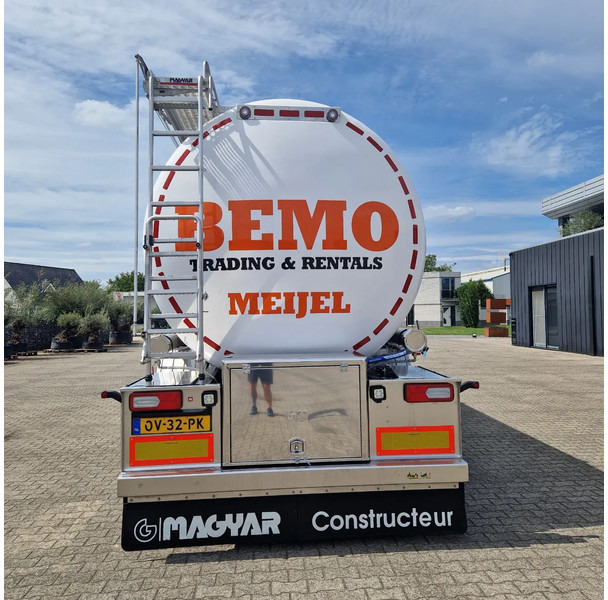 Magyar 36000 liter 1 kamer levensmiddelen tankoplegger TE HUUR / TE KOOP - Gjysmë rimorkio me bot: foto 3 Magyar 36000 liter 1 kamer levensmiddelen tankoplegger TE HUUR / TE KOOP - Gjysmë rimorkio me bot: foto 3