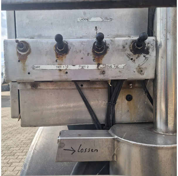 Gjysmë rimorkio me bot zvvz 38000 liter aluminium GMP, veevoeder onderlosser met Vogelsang pomp: foto 7