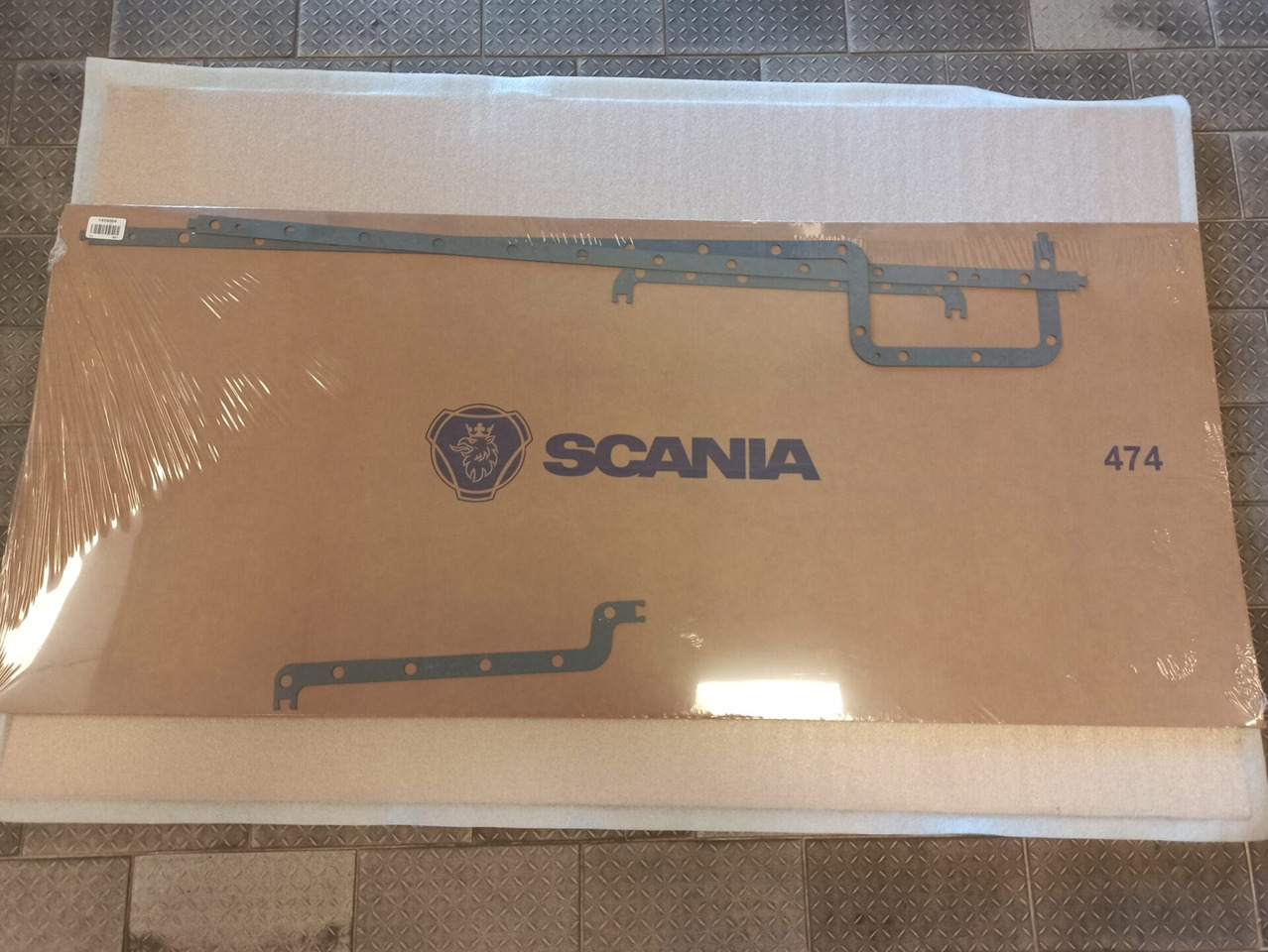SCANIA OIL SUMP GASKET - 1459004 - Banjë vaji për Kamioni: foto 1 SCANIA OIL SUMP GASKET - 1459004 - Banjë vaji për Kamioni: foto 1