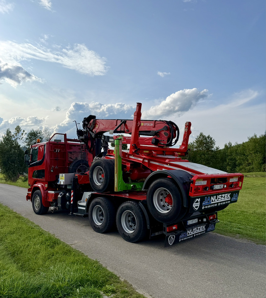 SCANIA R580 - Kamion për transport druri, Kamion me vinç: foto 4 SCANIA R580 - Kamion për transport druri, Kamion me vinç: foto 4