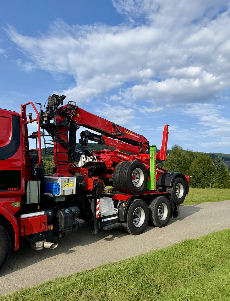 SCANIA R580 - Kamion për transport druri, Kamion me vinç: foto 3 SCANIA R580 - Kamion për transport druri, Kamion me vinç: foto 3