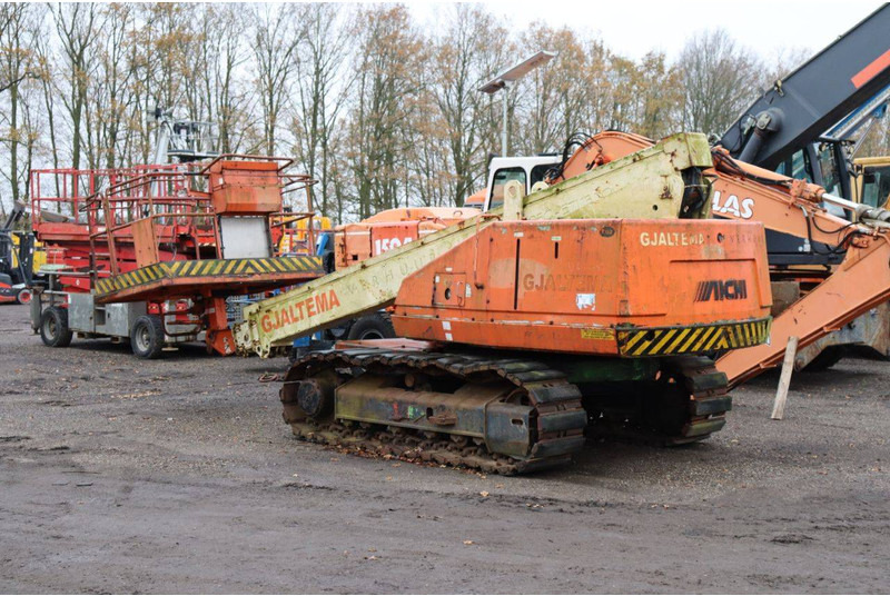 Aichi RZ150/IRZ500 - Krah teleskopik: foto 3 Aichi RZ150/IRZ500 - Krah teleskopik: foto 3