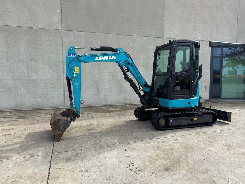 Airman AX33U-7 - Ekskavator me zinxhirë: foto 1 Airman AX33U-7 - Ekskavator me zinxhirë: foto 1