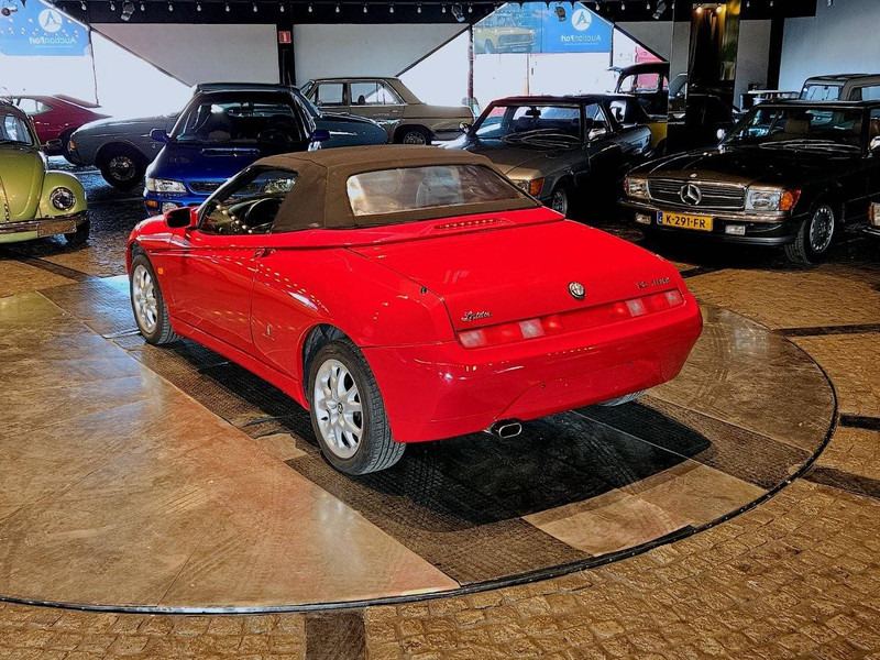 Alfa Romeo Spider (916 - update 3) _ 2.0 TS - Sedan: foto 5 Alfa Romeo Spider (916 - update 3) _ 2.0 TS - Sedan: foto 5