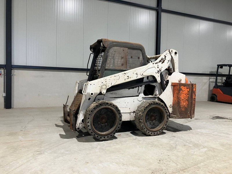 Bobcat S590 - Fadrom me goma: foto 1 Bobcat S590 - Fadrom me goma: foto 1