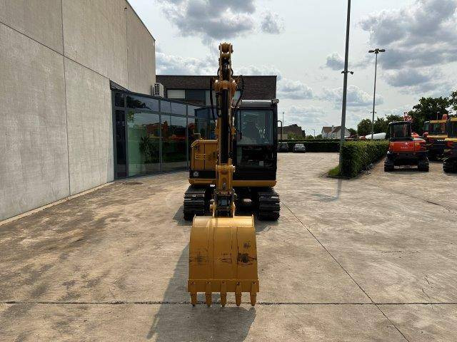 Caterpillar 305.5E2 - Ekskavator me zinxhirë: foto 2 Caterpillar 305.5E2 - Ekskavator me zinxhirë: foto 2