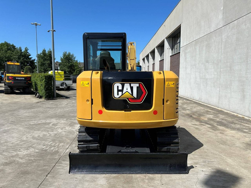 Caterpillar 305.5E2 - Ekskavator me zinxhirë: foto 5 Caterpillar 305.5E2 - Ekskavator me zinxhirë: foto 5