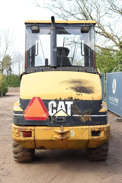 Caterpillar 906 - Fadrom me goma: foto 4 Caterpillar 906 - Fadrom me goma: foto 4