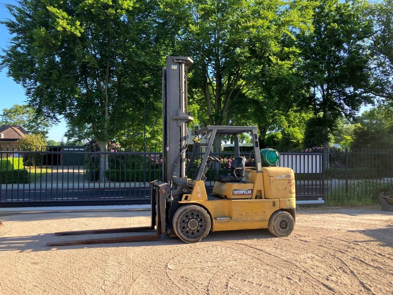 Caterpillar GC60K - Pirun më gaz: foto 1 Caterpillar GC60K - Pirun më gaz: foto 1