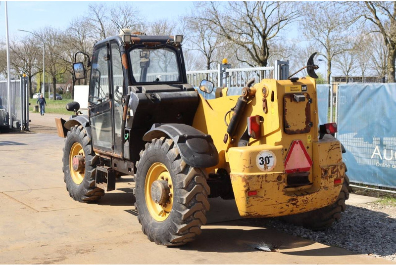 Caterpillar TH514 - Ekskavator teleskopik: foto 4 Caterpillar TH514 - Ekskavator teleskopik: foto 4