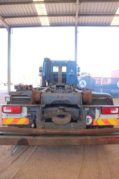 DAF CF85.360 - Kamion vetëngarkues: foto 4 DAF CF85.360 - Kamion vetëngarkues: foto 4