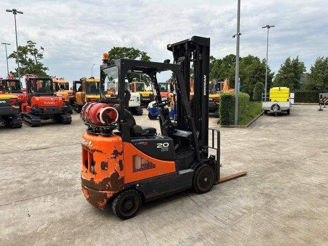 Doosan GC20E-5 - Pirun më gaz: foto 4 Doosan GC20E-5 - Pirun më gaz: foto 4