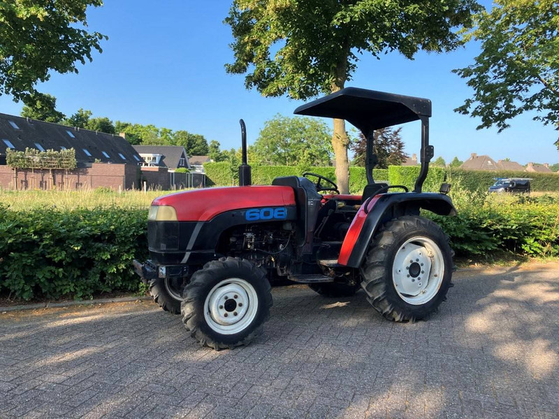 Eurotrac 608 - Traktor: foto 1 Eurotrac 608 - Traktor: foto 1