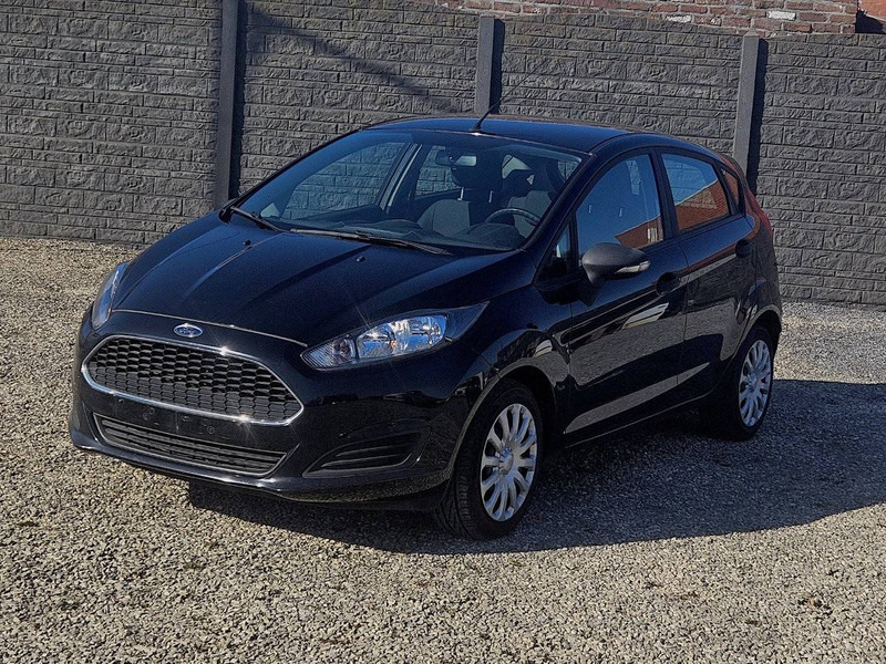 Ford Fiesta (VII - update) 1.25 - Sedan: foto 1 Ford Fiesta (VII - update) 1.25 - Sedan: foto 1