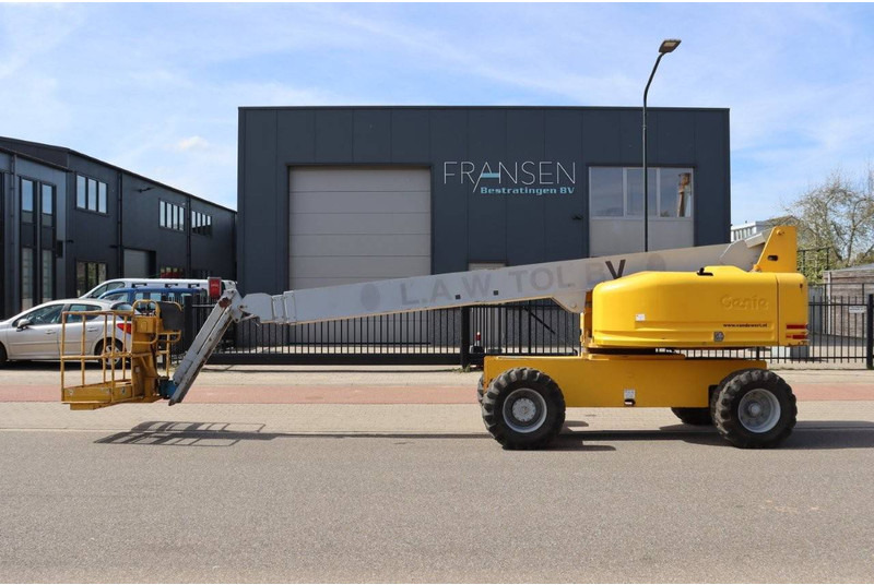 Genie S-65 - Krah teleskopik: foto 2 Genie S-65 - Krah teleskopik: foto 2