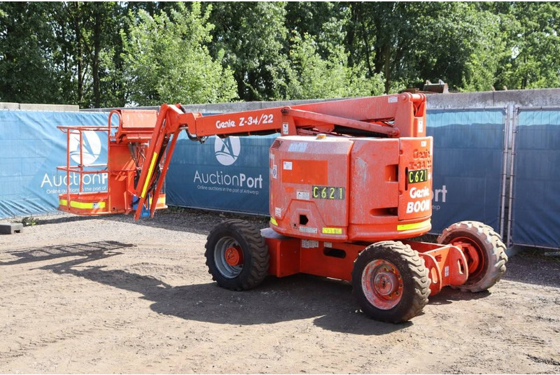 Genie Z-34/22 - Krah me çernjerë: foto 4 Genie Z-34/22 - Krah me çernjerë: foto 4